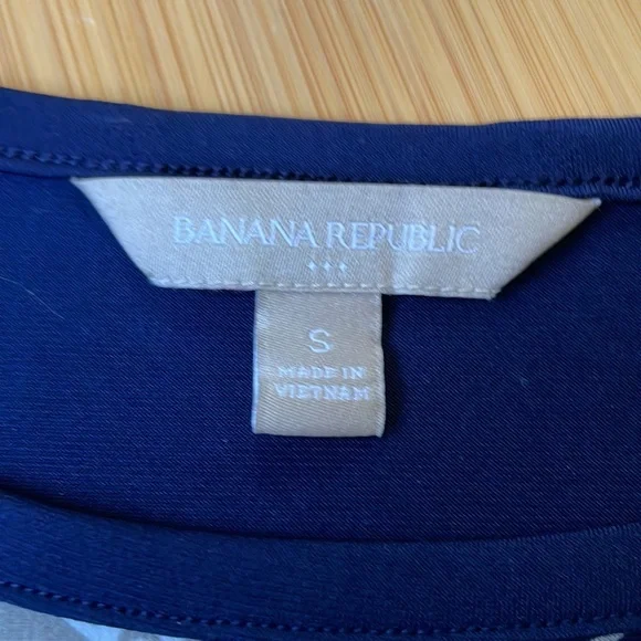 Banana Republic sleeveless business dress - Picture 4 of 7